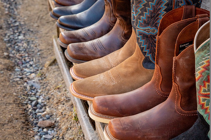 different models of Ariat boots